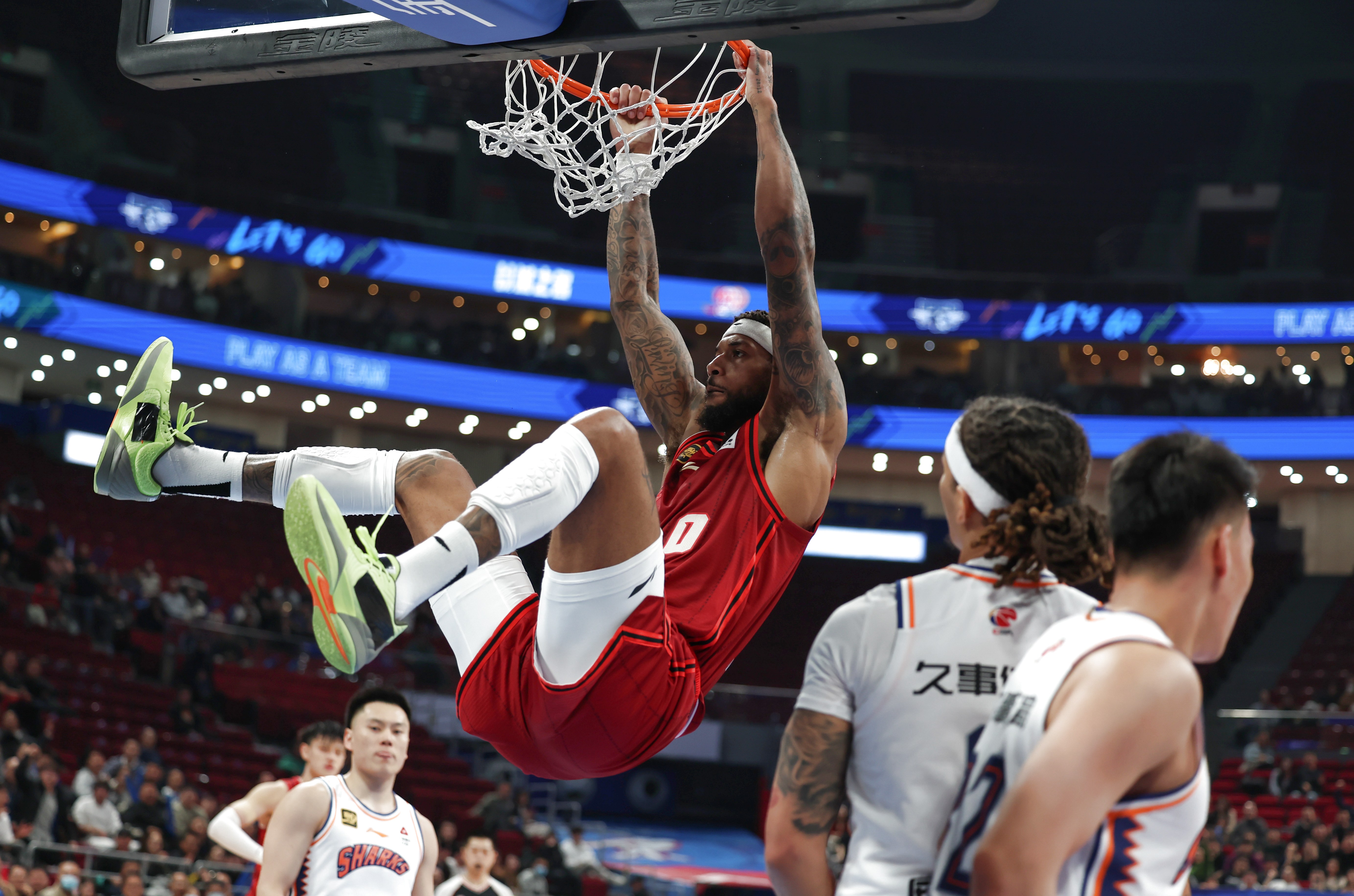 关于加时末段体能课后；托特纳姆造点机会备战NBA总决赛；信心回归；细节决定成败的信息