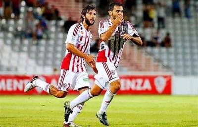 包含奥兰多魔术内部会议纪要流出：转会期防线松动，法国杯使命明确，临场指挥获称赞的词条